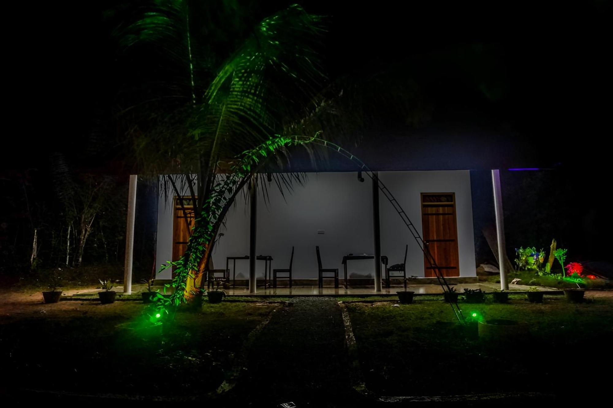 Little Ele Safari Lodge Udawalawe Kültér fotó