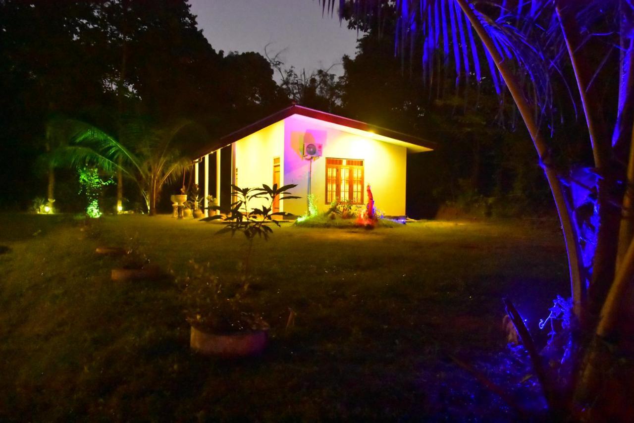 Little Ele Safari Lodge Udawalawe Kültér fotó